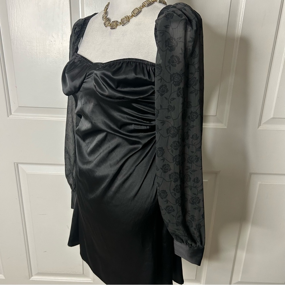 DANIELLE BERNSTEIN Puff-Sleeve Mini Dress (size 6) - Picture 5 of 9